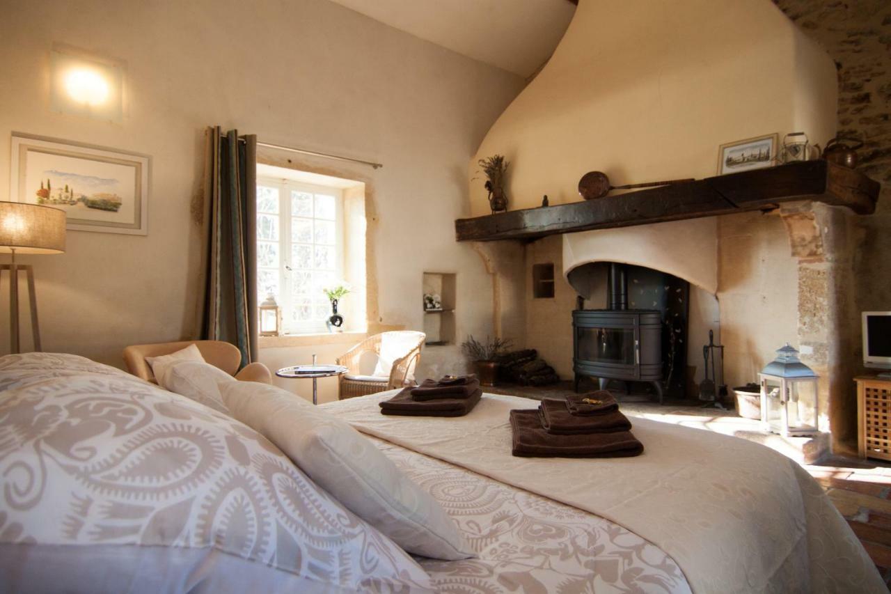 Mas De La Rivoire B&B Villevieille Екстер'єр фото